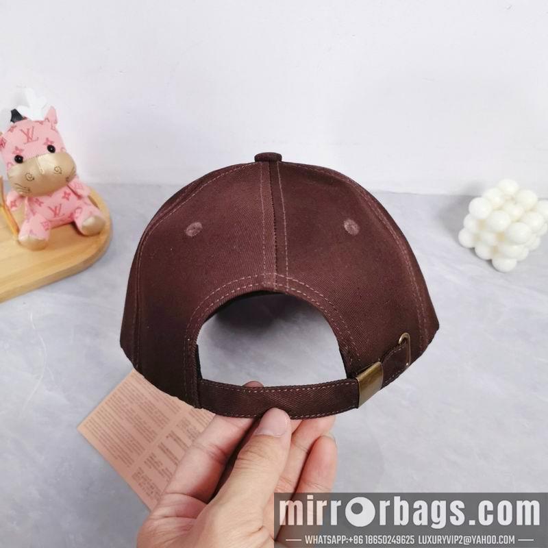 Miumiu Hat dx02