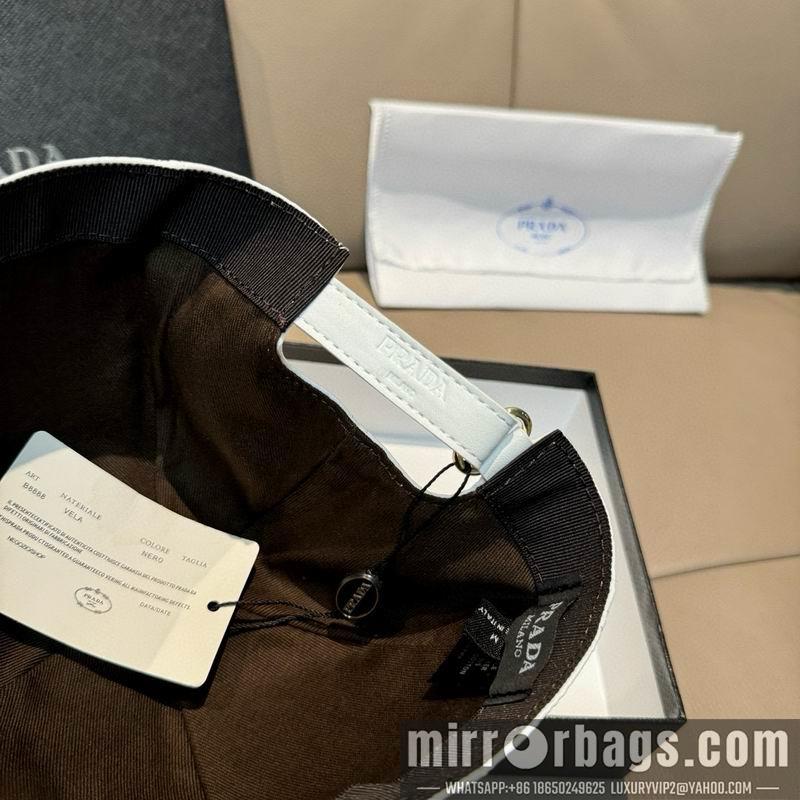 Prada Hat dx70