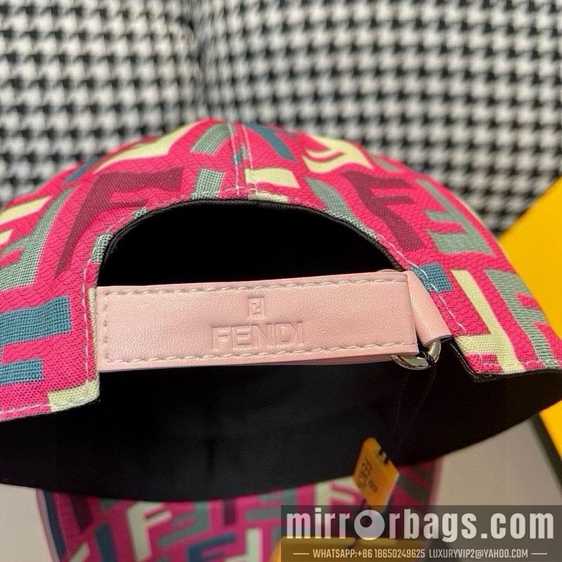Fendi Hat dx72