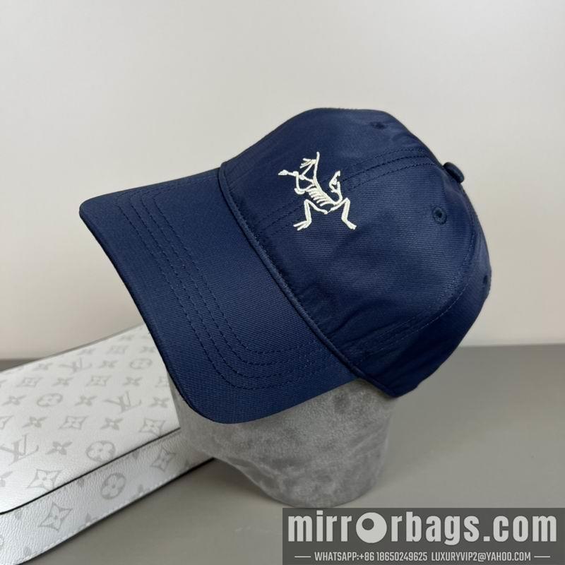 Arcteryx Hat dx15