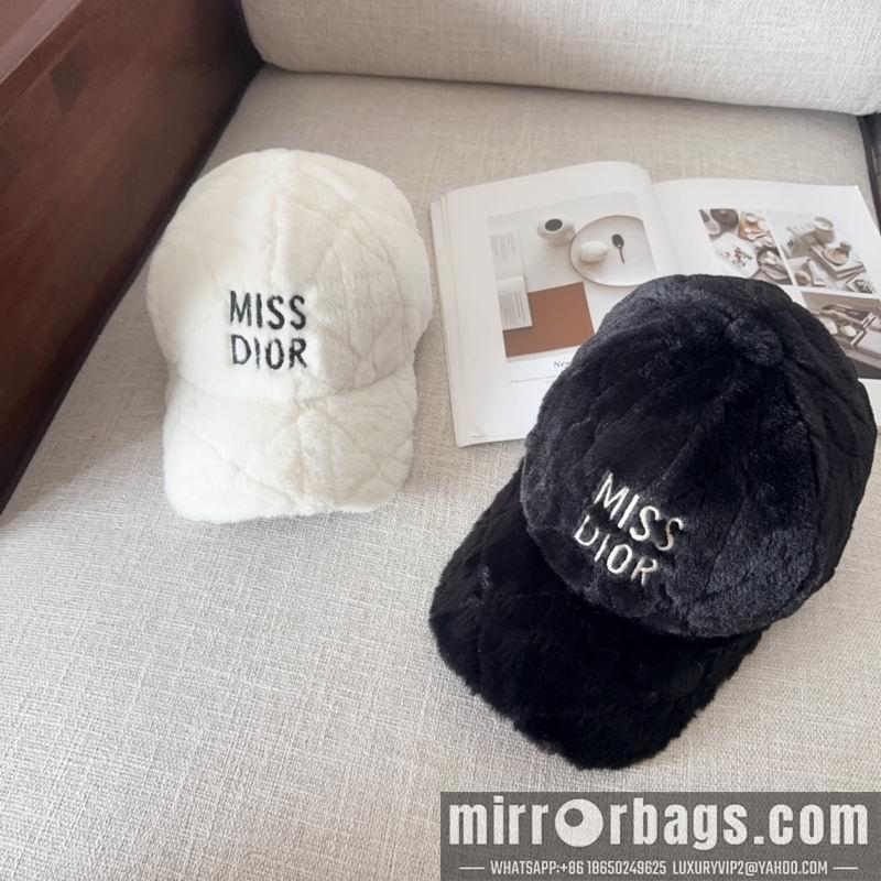 Dior Hat dx75