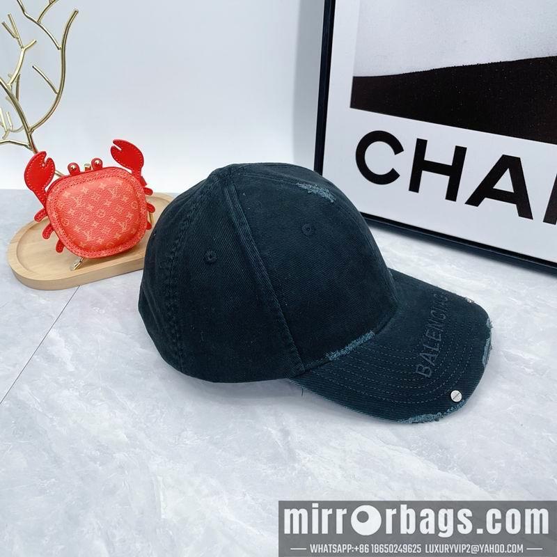Balenciaga Hat dx120