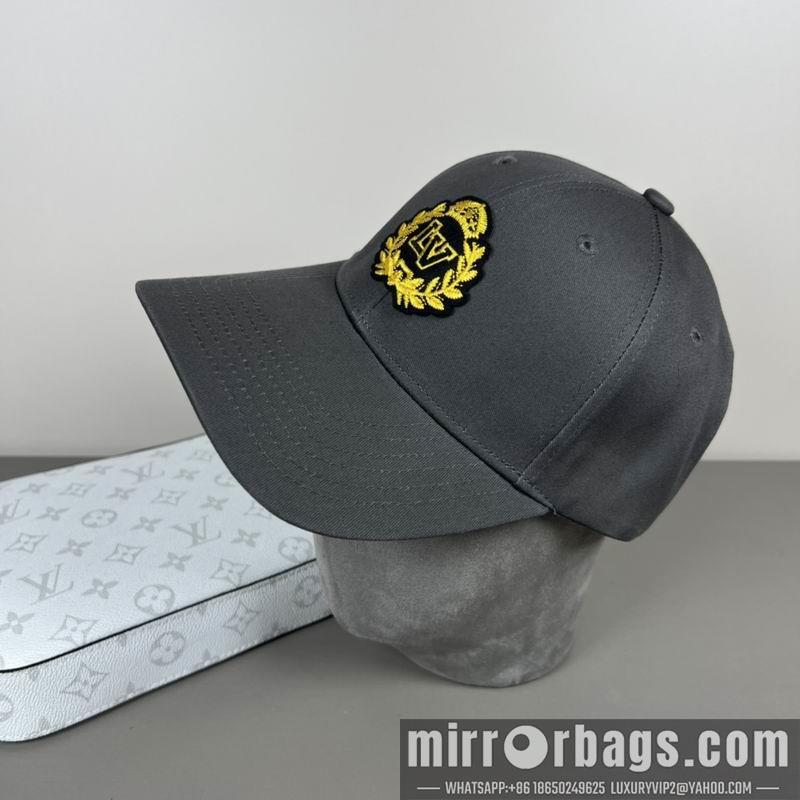 LV Hat dx60