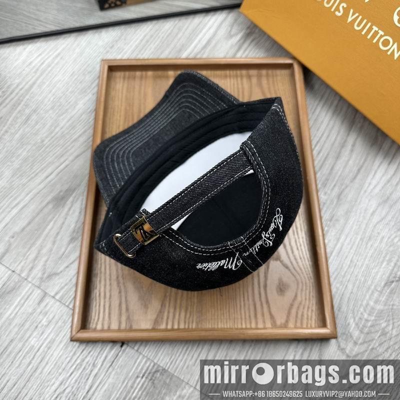 LV Hat dx105