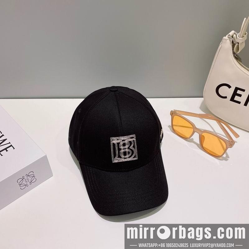 Burberry Hat 050702
