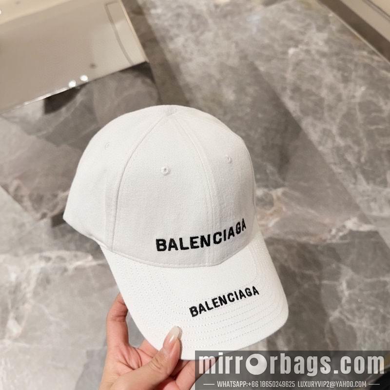 Balenciaga Hat 072301