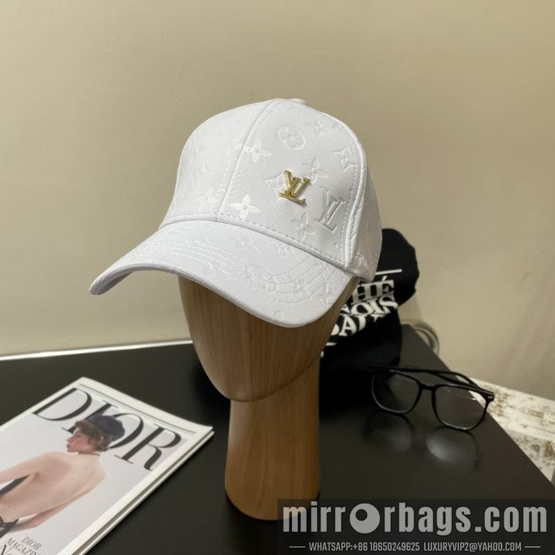 LV Hat 042805