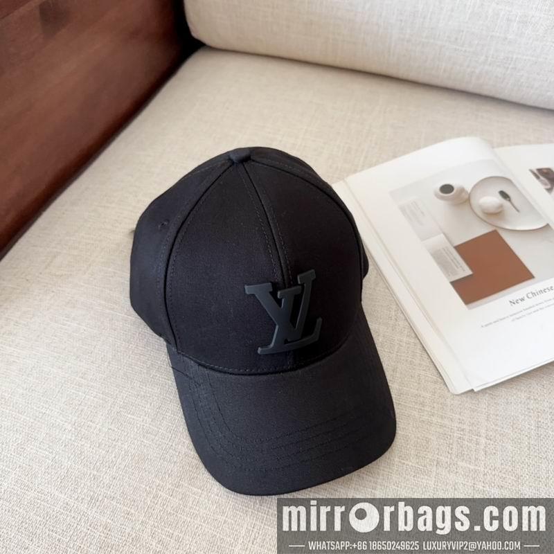 LV Hat dx119