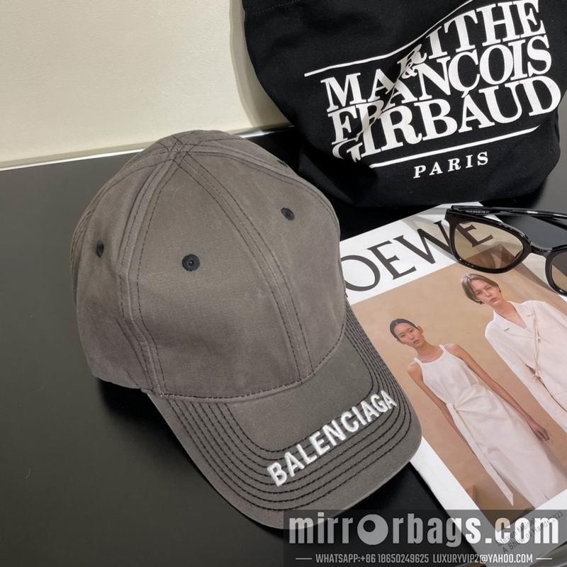 Balenciaga Hat 042601