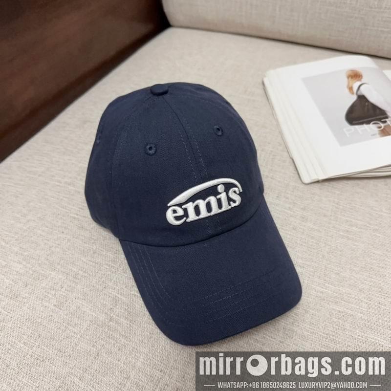 Emis Hat dx05
