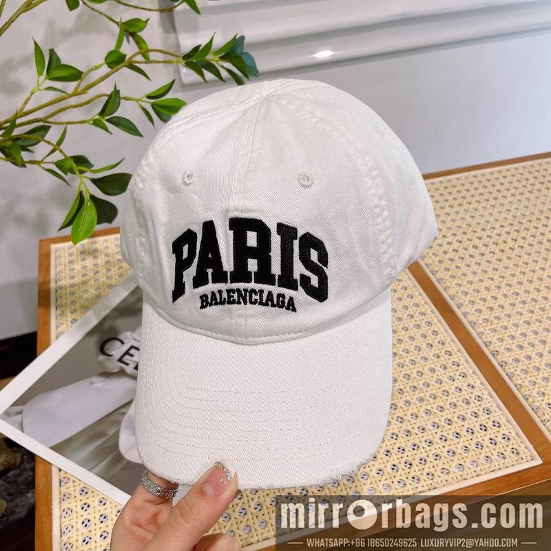 Balenciaga Hat dx112
