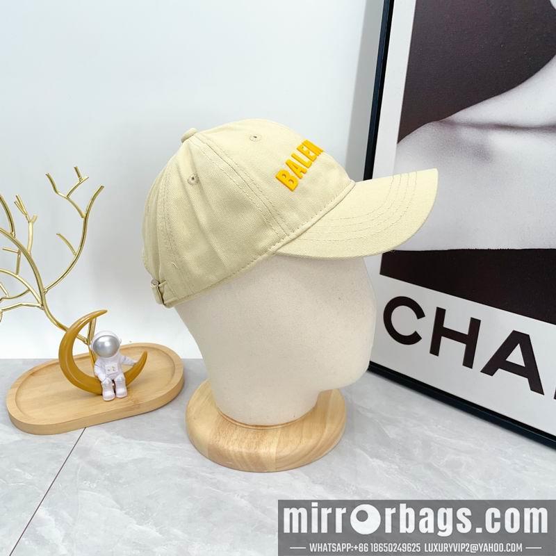 Balenciaga Hat dx55