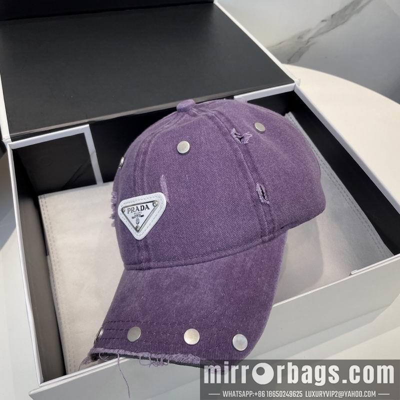 Prada Hat 040202
