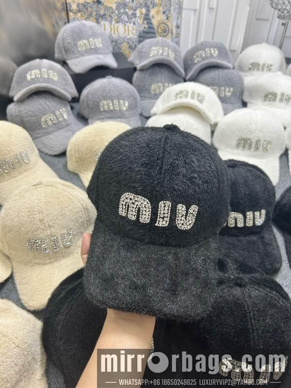 Miumiu Hat dx89