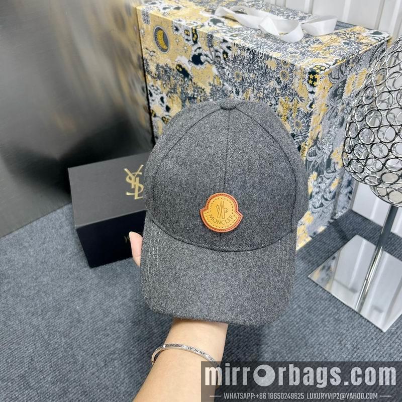 Moncler Hat dx18