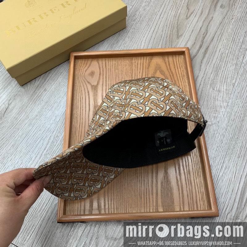 Burberry Hat33