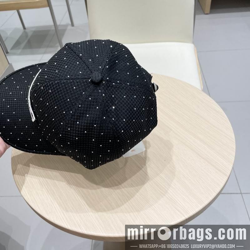 Chanel Hat 021002