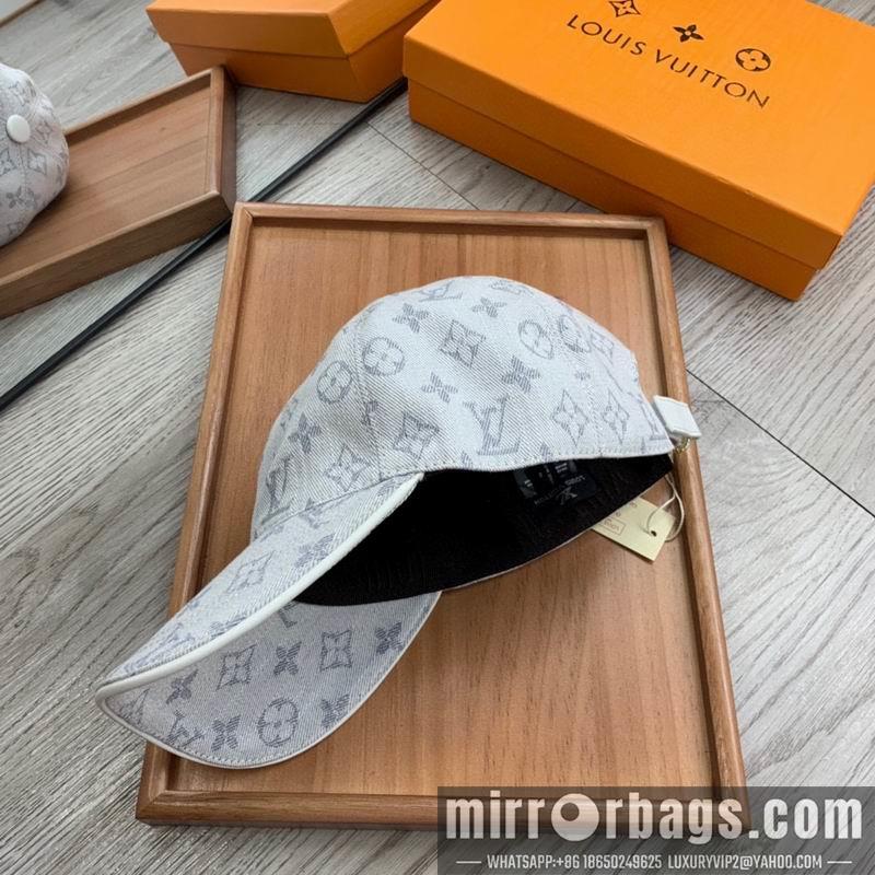 LV Hat dx172