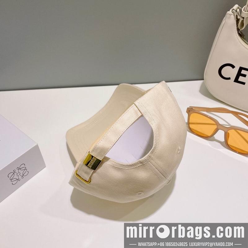 Burberry Hat 050702