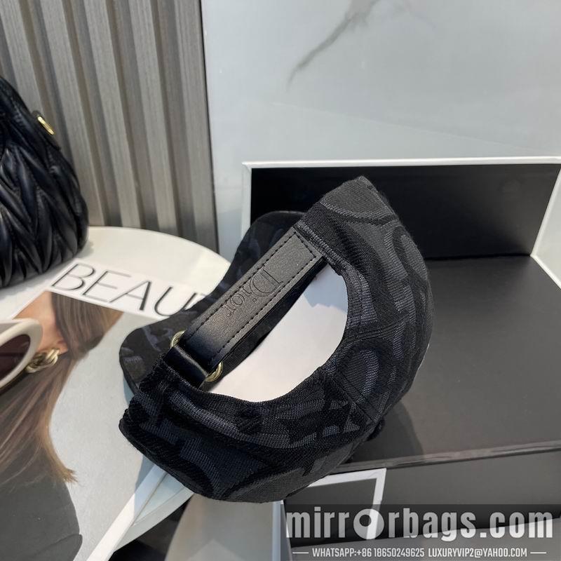 Dior Hat dx20