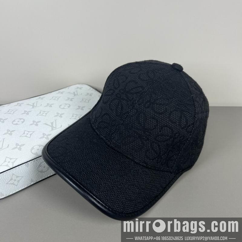 Loewe Hat dx43