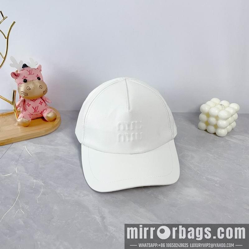 Miumiu Hat dx73