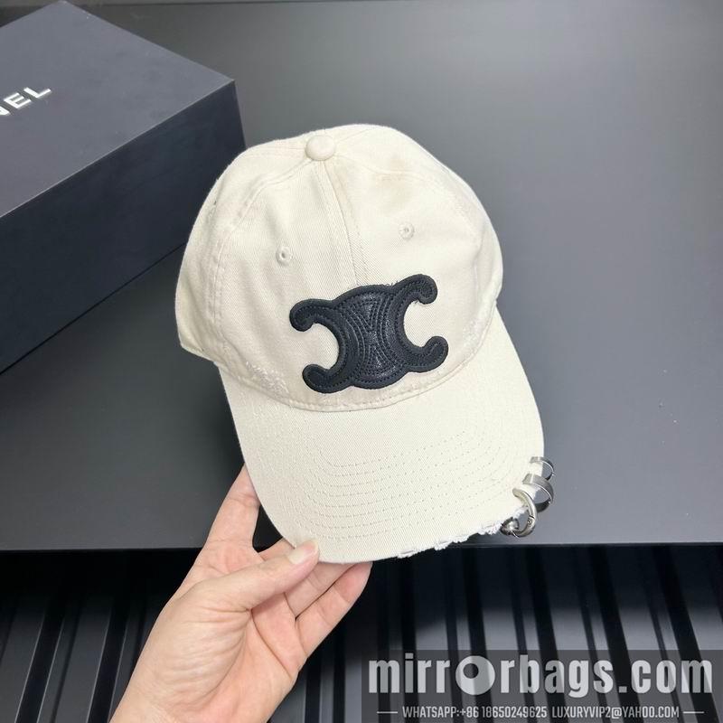 Celine Hat dx09
