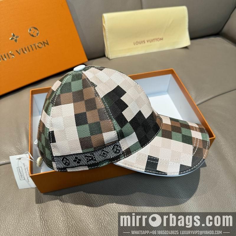 LV Hat dx161
