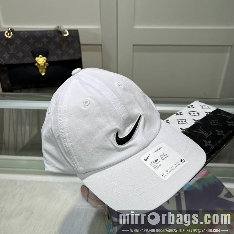Nike Hat dx06