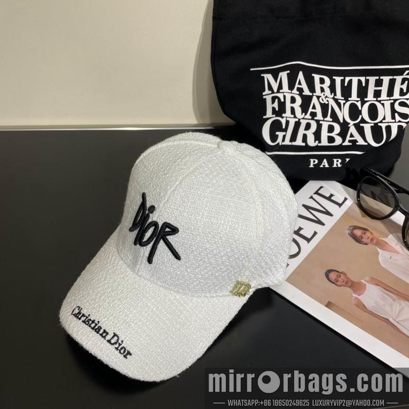 Dior Hat 083002