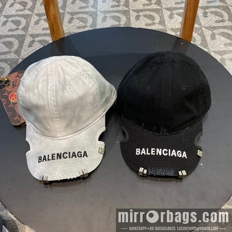 Balenciaga Hat 081802