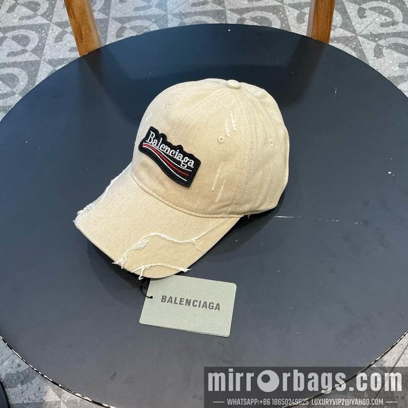 Balenciaga Hat 072303