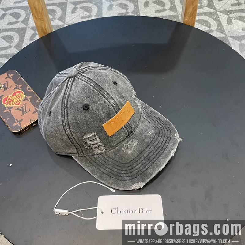Dior Hat 050707