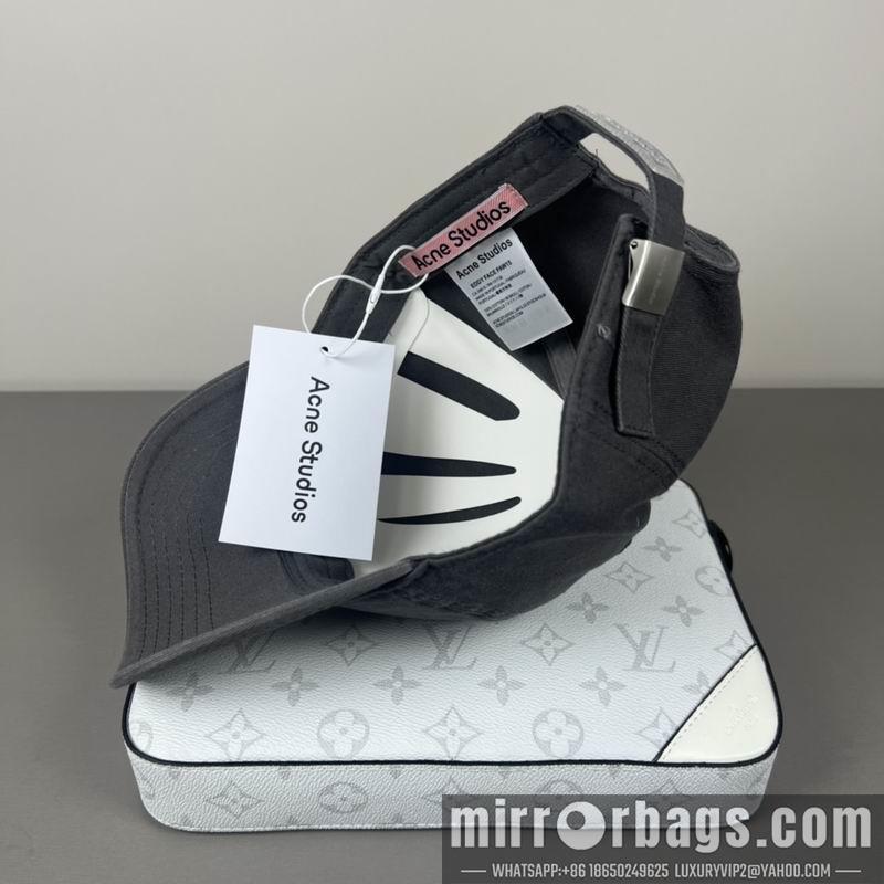 Ance Hat 020801