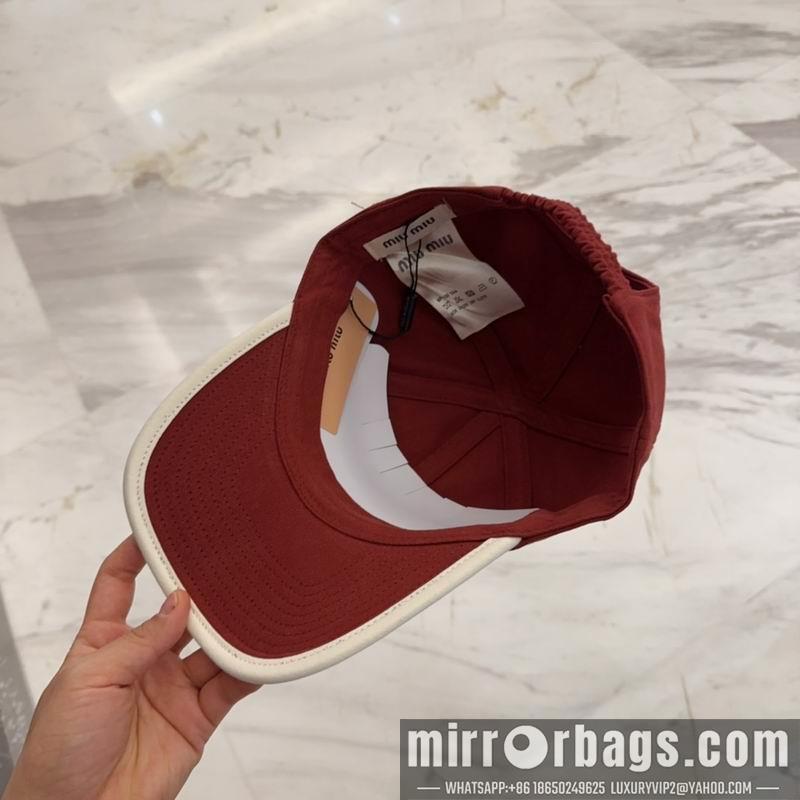 Miumiu Hat dx36