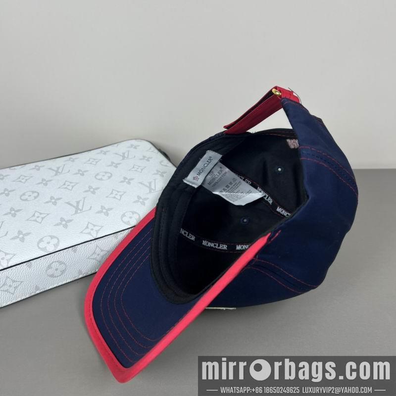 Moncler Hat dx40