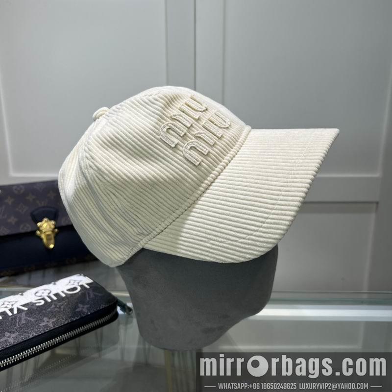 Miumiu Hat dx87