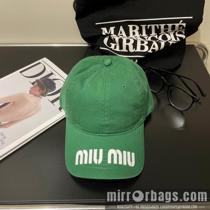 MiuMiu Hat 042701