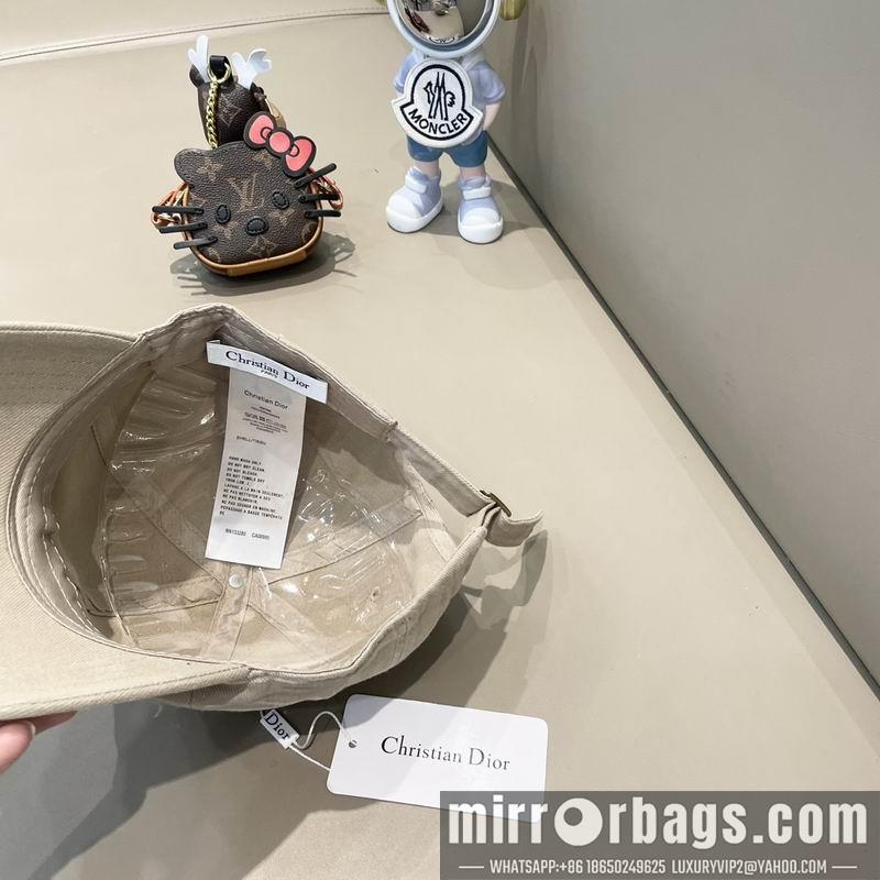 Dior Hat 072803