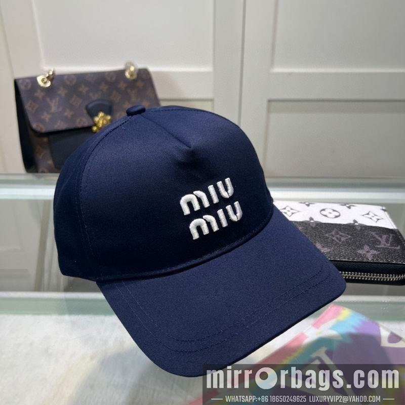Miumiu Hat dx49