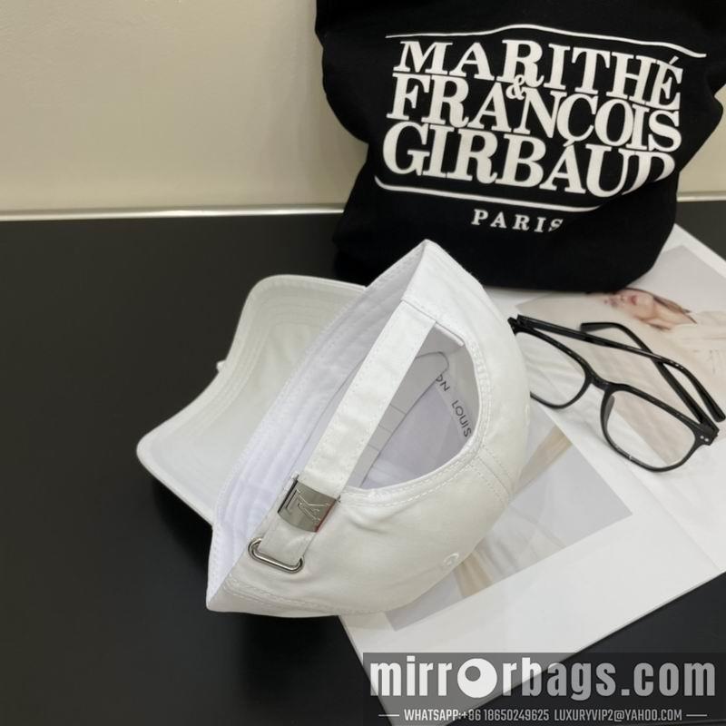 LV Hat 042702