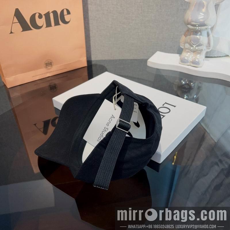 Acne Hat dx03