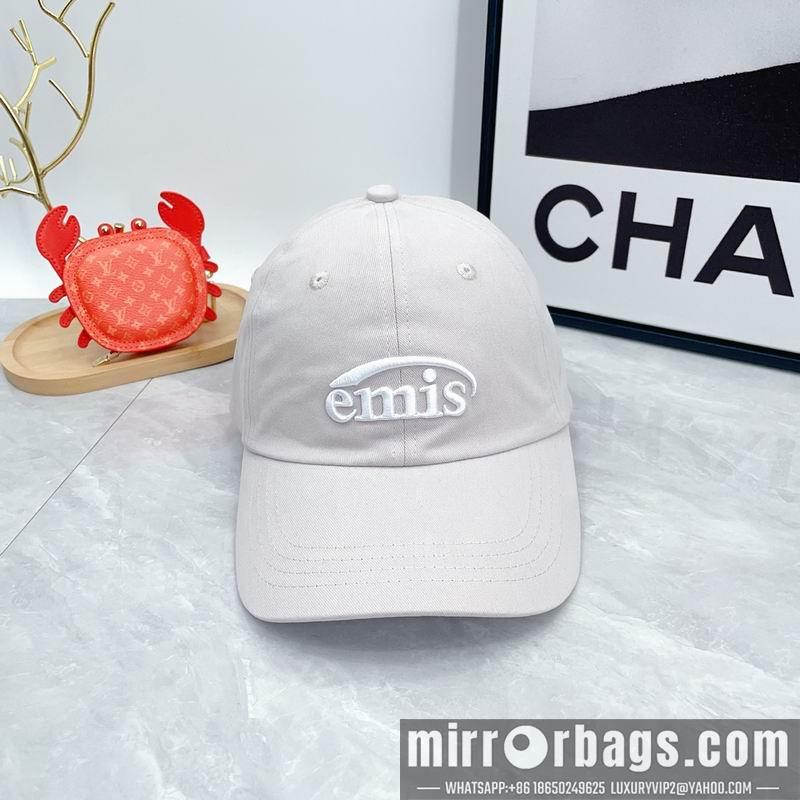 Emis Hat dx02