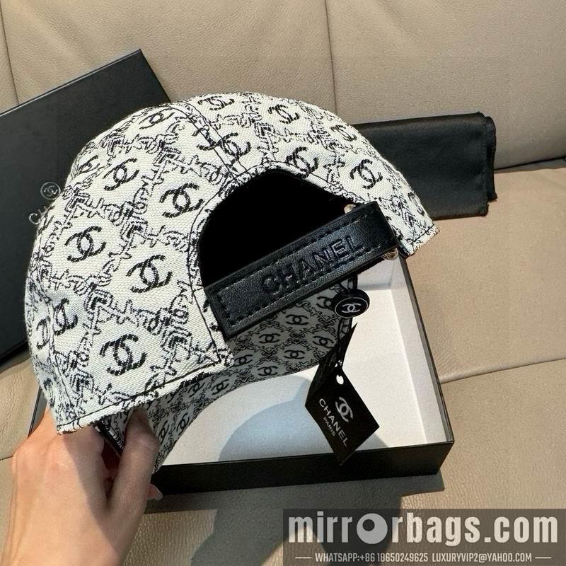 Chanel Hat dx45
