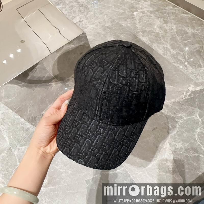 Dior Hat 041702