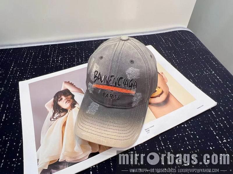 Balenciaga Hat 042702
