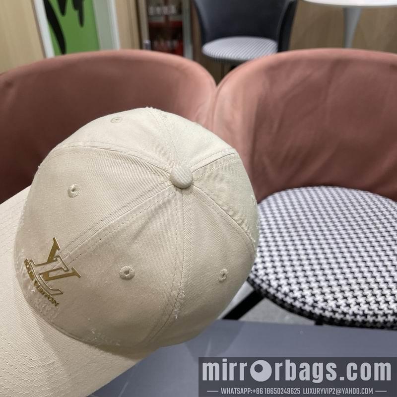 LV Hat 040206