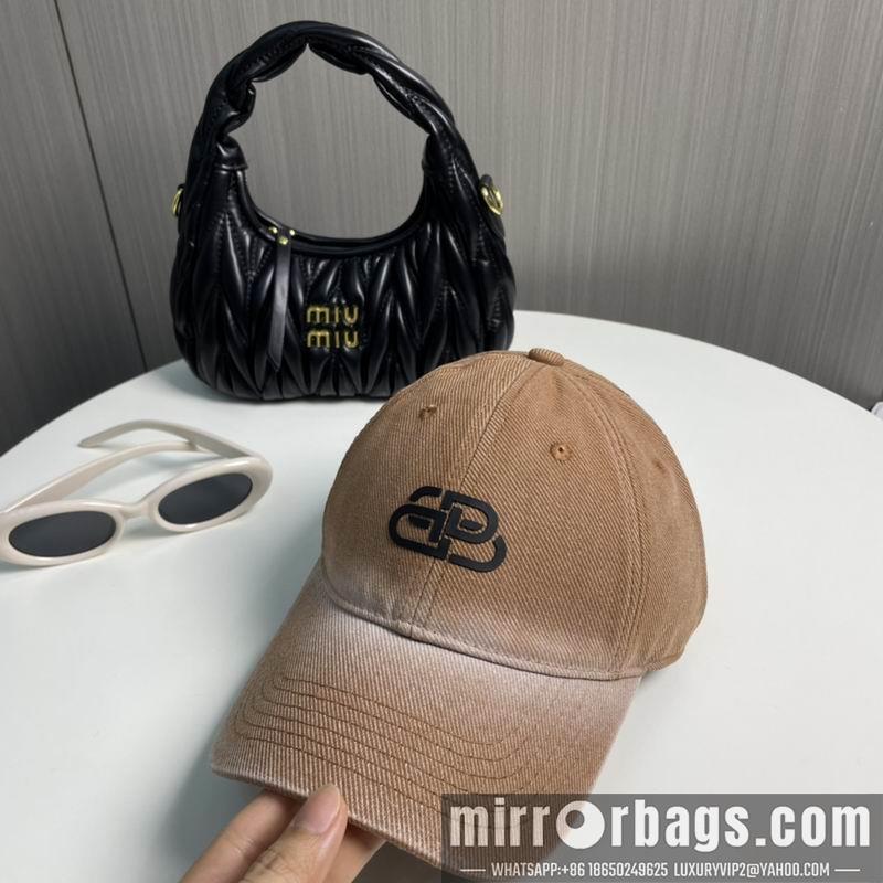 Balenciaga Hat 091402