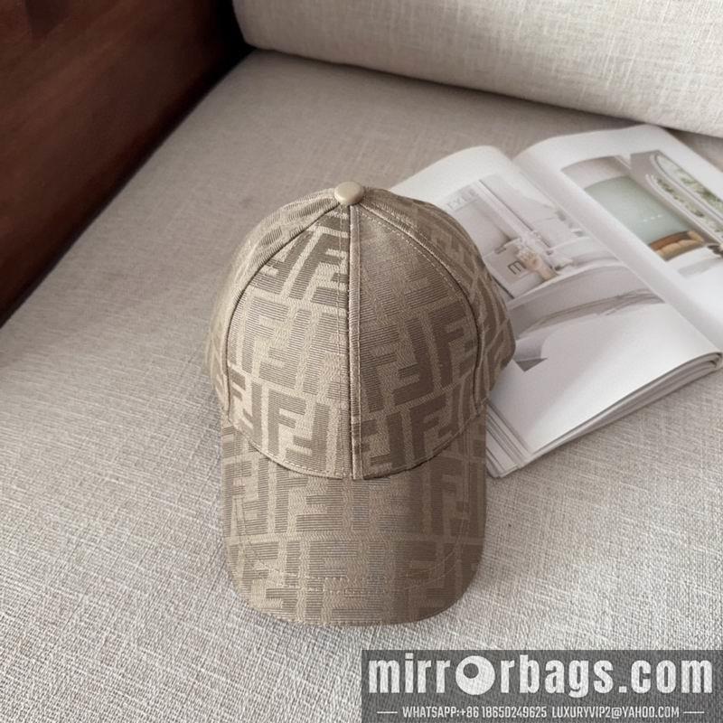 Fendi Hat dx69