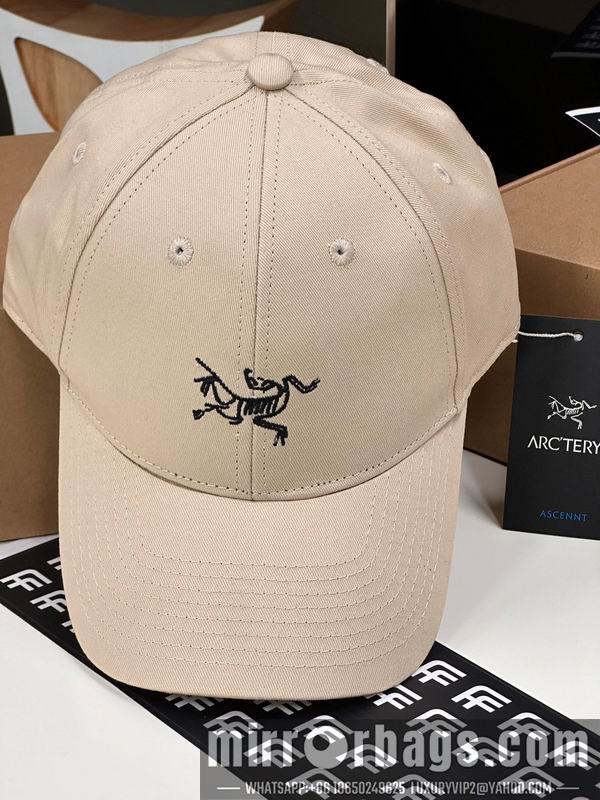 Arcteryx Hat dx06